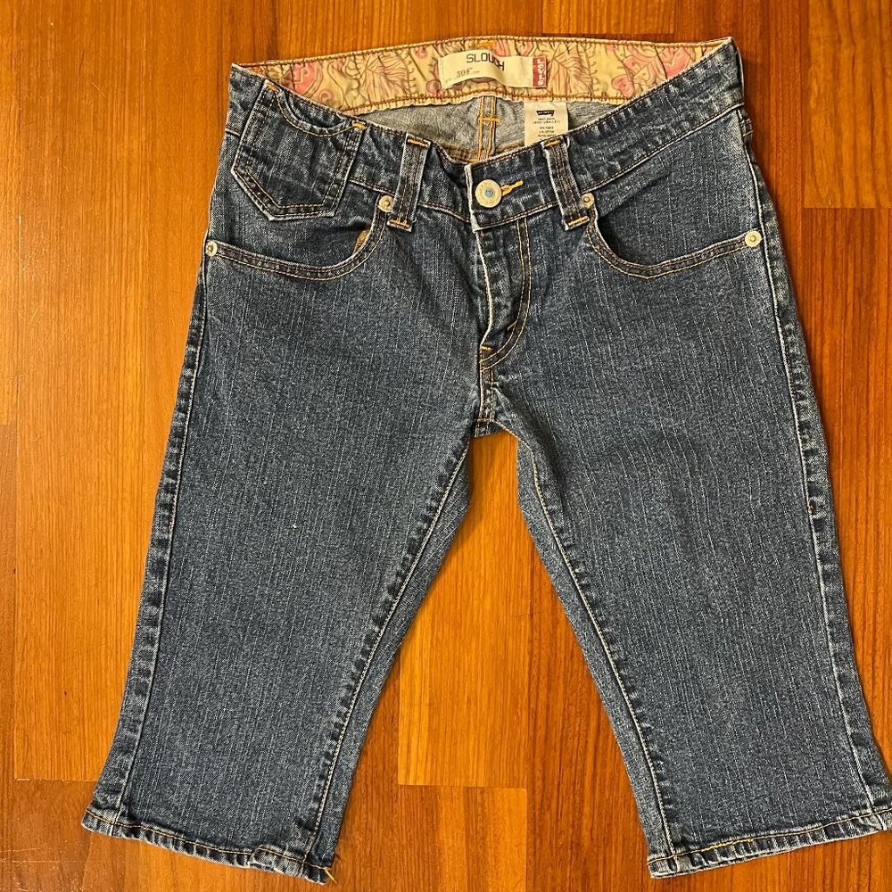 Levis Slouch 504 Long Shorts size 9